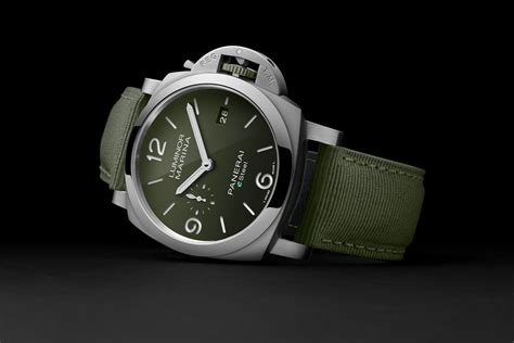 panerai luminor gmt green|panerai luminor marina esteel.